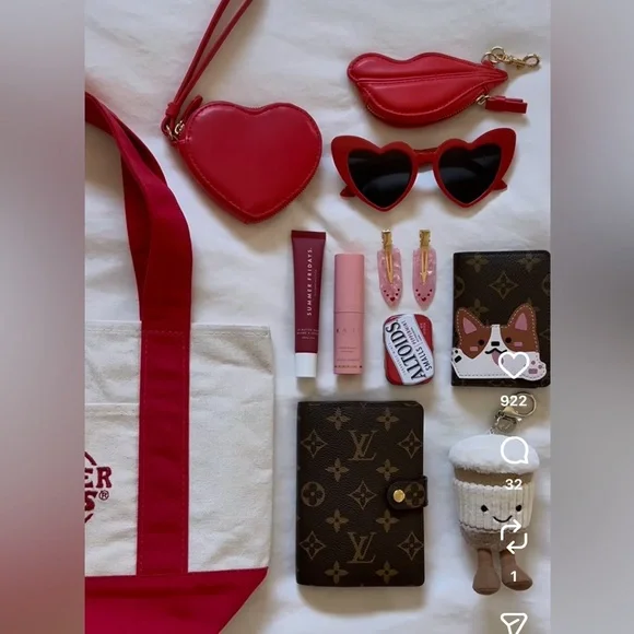 NWT Trader Joe’s Mini Canvas Tote Bag - Limited Edition Red & Cream - Picture 10 of 12